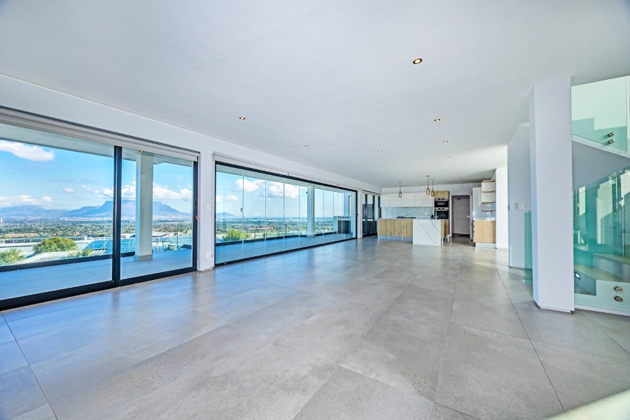 5 Bedroom Property for Sale in Baronetcy Estate Western Cape